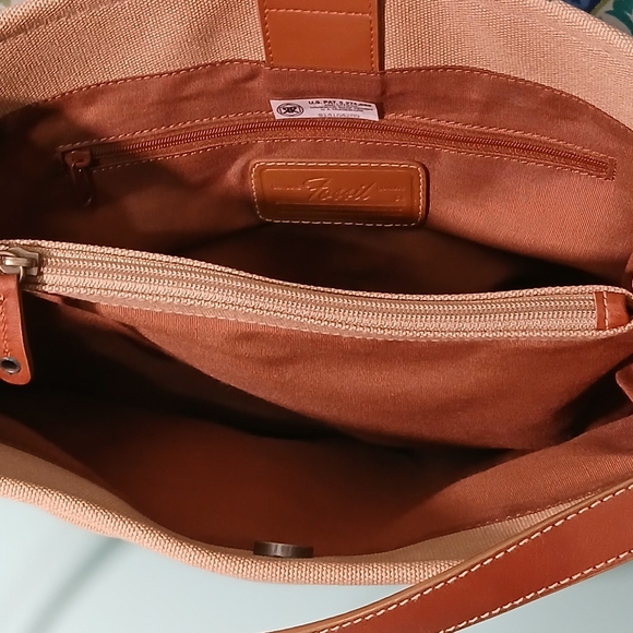 Fossil Women's Tan Shoulder Bag With Leather Accents - Picture 7 of 13